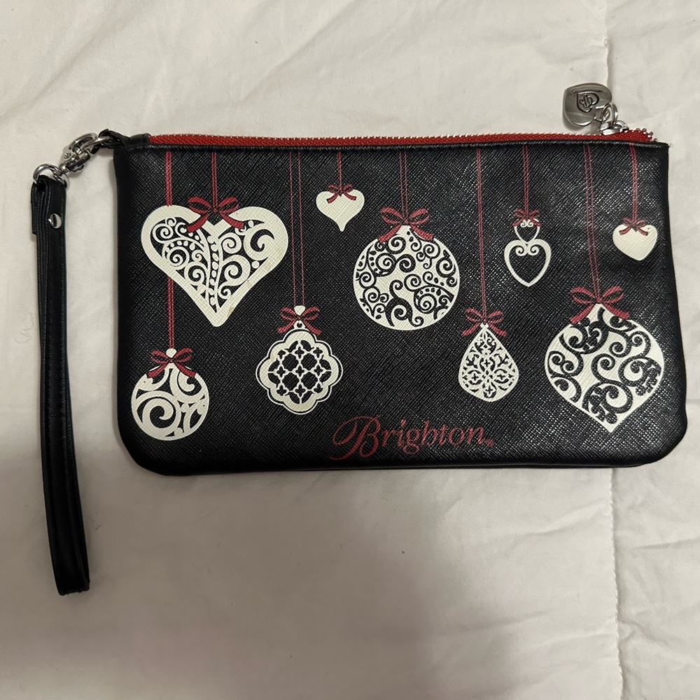 Brighton Holiday wristlet like new condition
